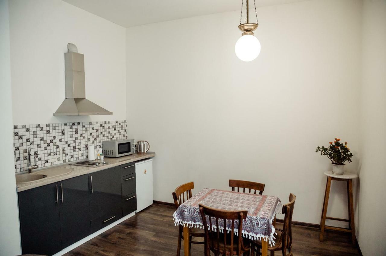 Tbilisi Apartment Bagian luar foto
